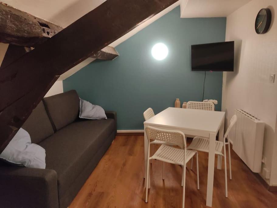 Studio Remois - Wifi/Netflix Remeš Exteriér fotografie