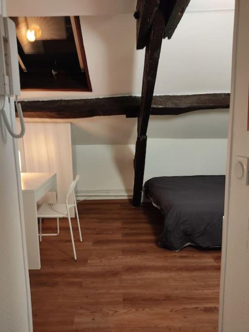 Studio Remois - Wifi/Netflix Remeš Exteriér fotografie