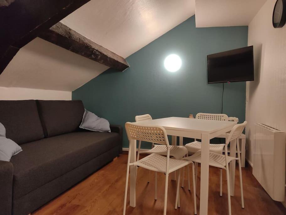 Studio Remois - Wifi/Netflix Remeš Exteriér fotografie